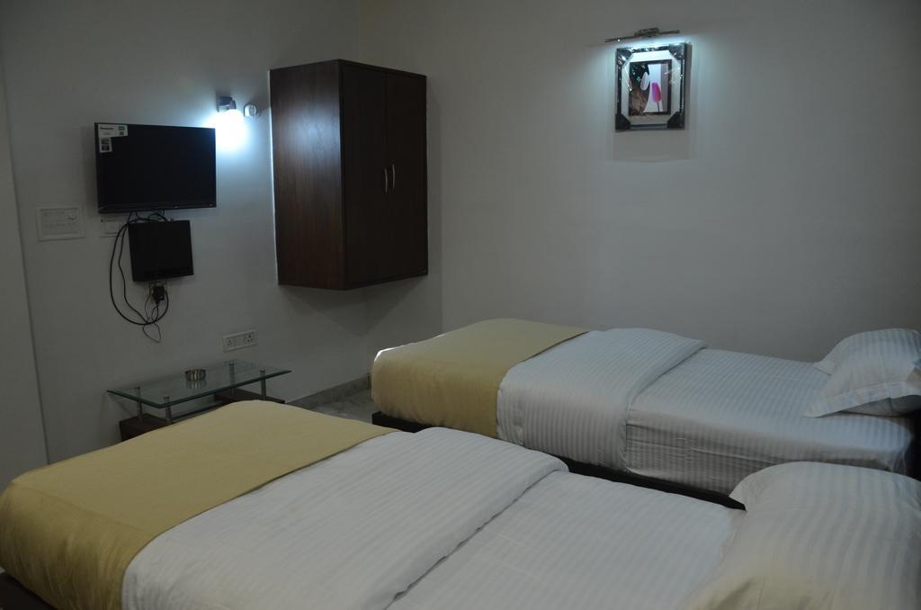 Hotel Park Plaza Βαρανάσι Εξωτερικό φωτογραφία