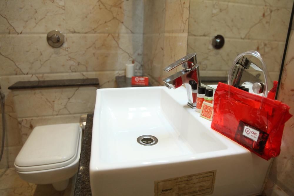 Hotel Park Plaza Βαρανάσι Εξωτερικό φωτογραφία